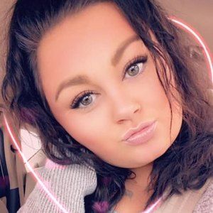 Meet your Posher, Meagan